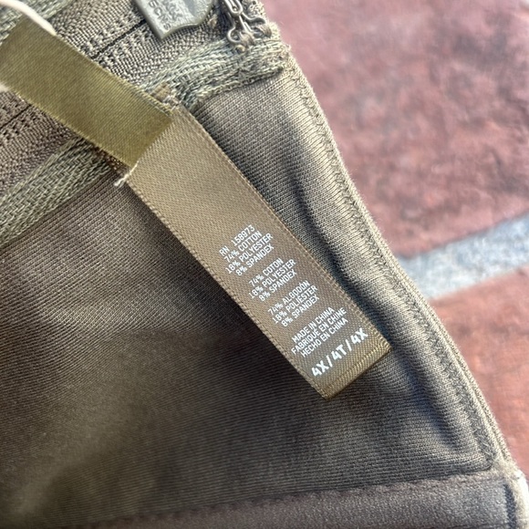 SKIMS OUTDOOR CORSET IN ARMY . NWT SIZE 4X - Picture 4 of 14